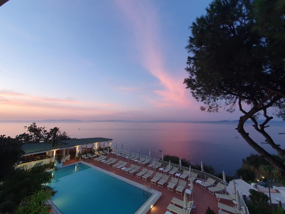 Le Querce Resort Sea Thermae & Spa Іскія Екстер'єр фото